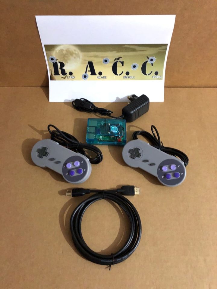 RETRO ARCADE CONSOLE